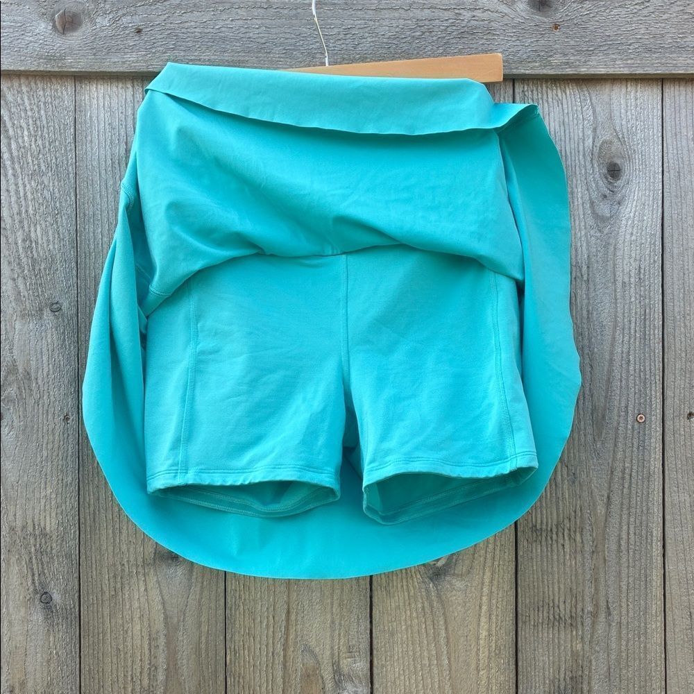 Athleta Ace Tennis Skort 15.5- Golf Green View 3